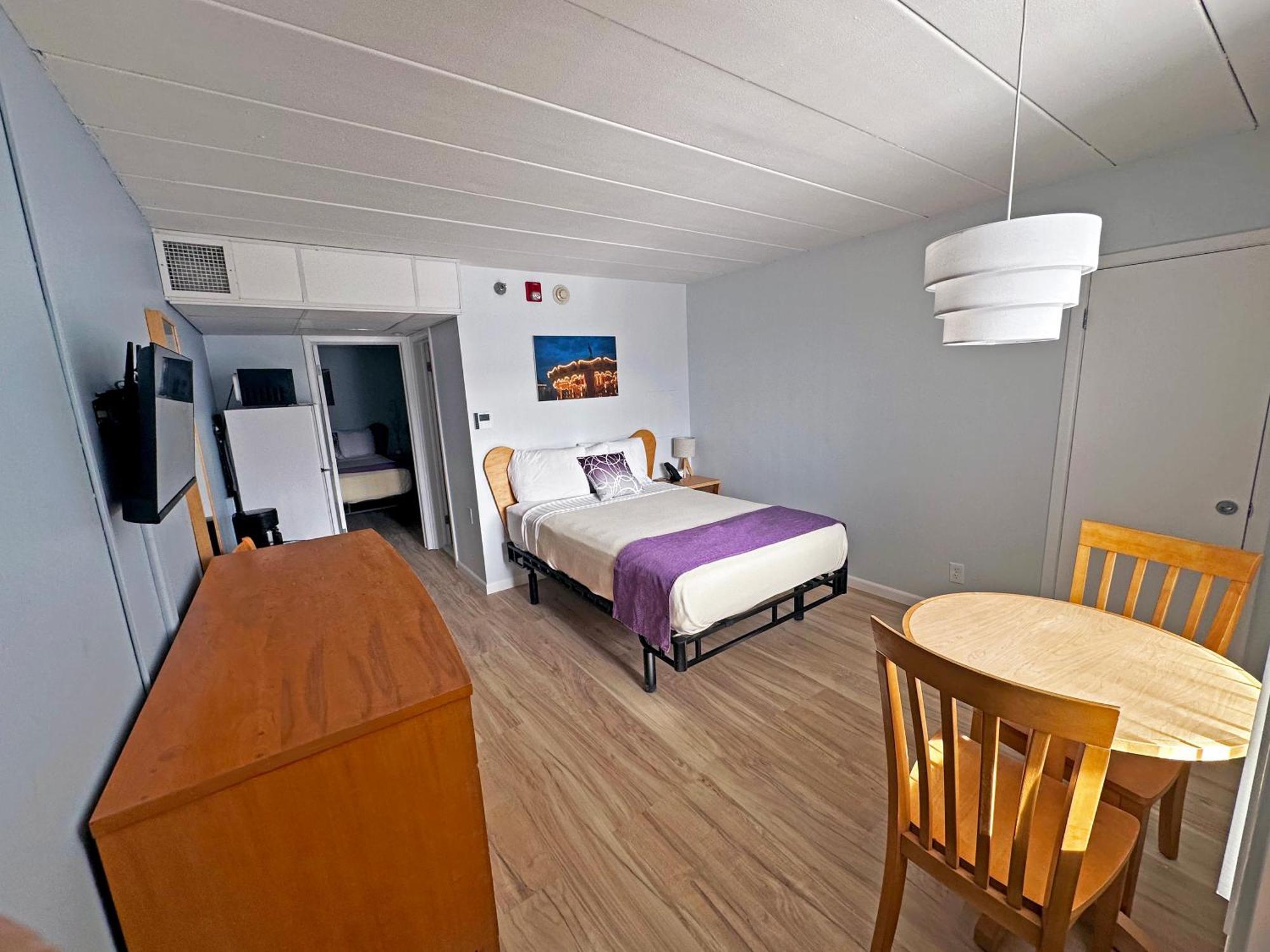 Shalimar Wildwood Crest